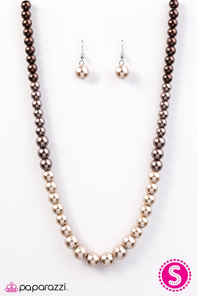 Paparazzi ♥ Take Me To Paris - Brown ♥ Necklace