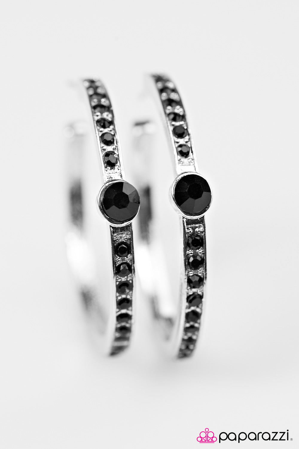 Paparazzi ♥ Whats The Occasion? - Black ♥ Earrings