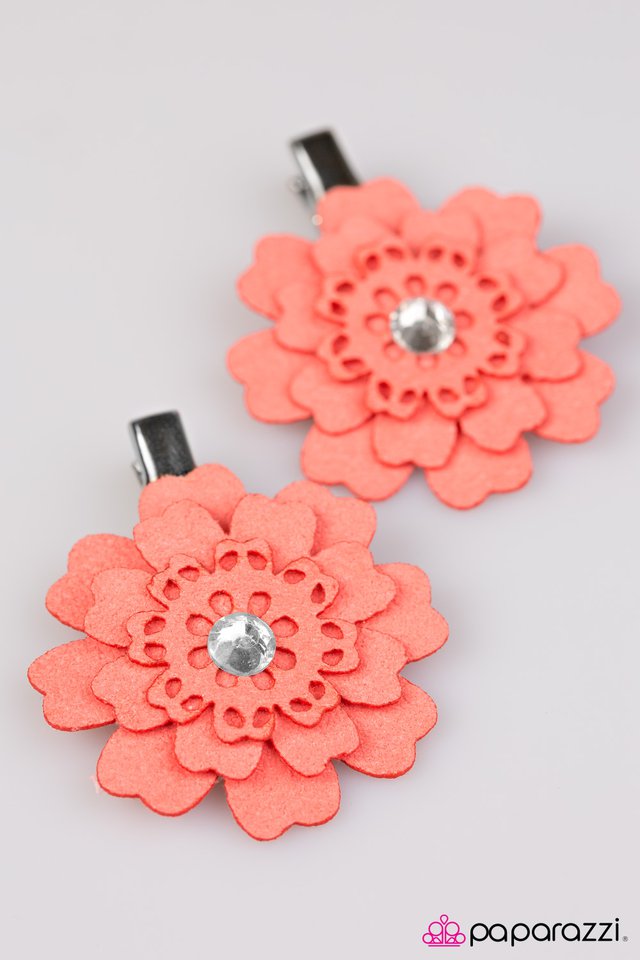 Paparazzi ♥ What In CARNATION! - Orange ♥ Hair Clip