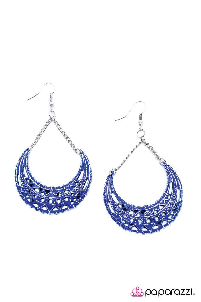 Paparazzi ♥ Over the Moon - Blue ♥ Earrings