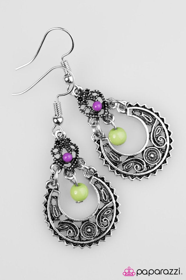 Paparazzi ♥ Touring Abroad - Multi ♥ Earrings