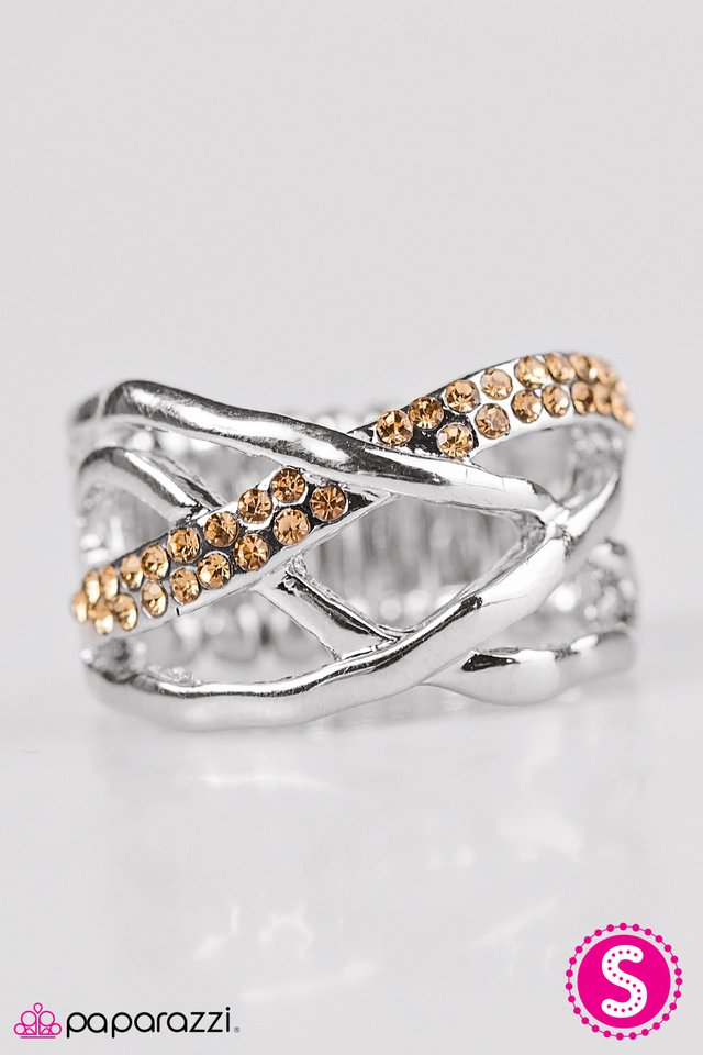 Paparazzi ♥ Castle On The Hill - Brown ♥ Ring