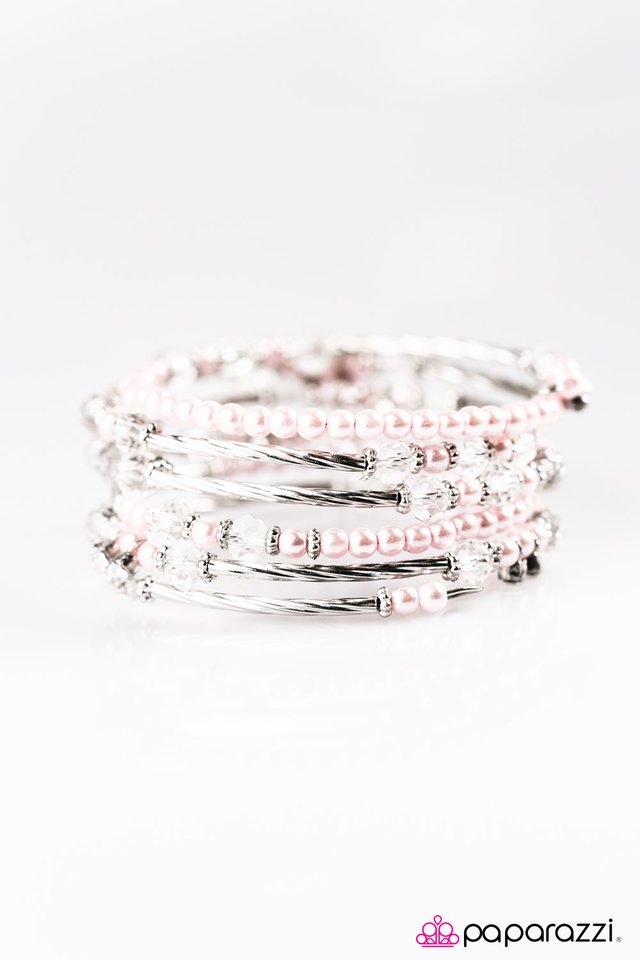 Paparazzi ♥ Classically Cabaret - Pink ♥ Bracelet