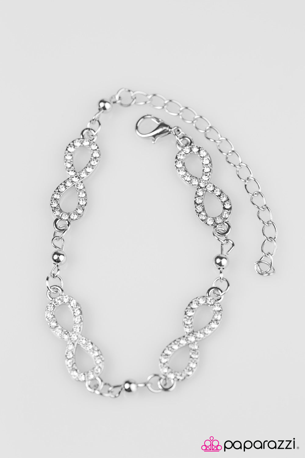 Paparazzi ♥ Time and Time Again - White ♥ Bracelet