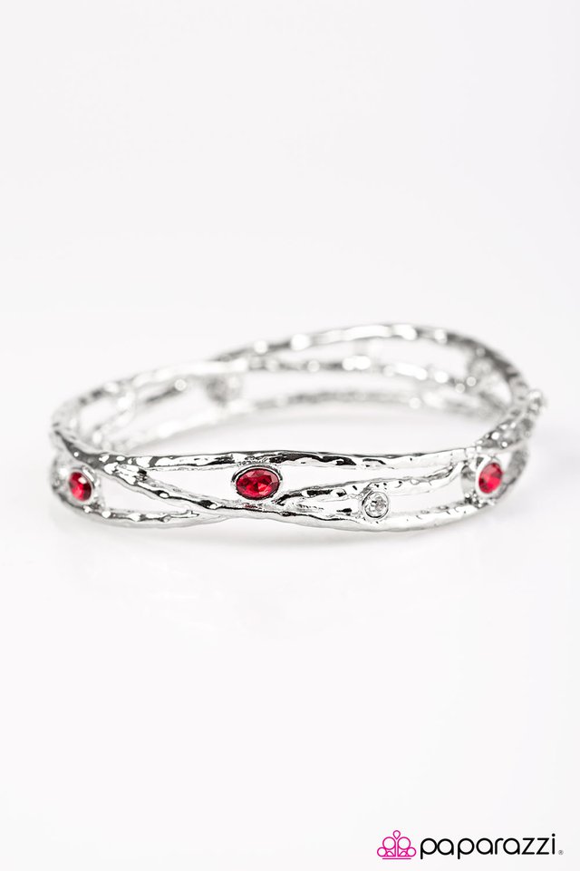 Paparazzi ♥ Glitter Fever - Red ♥ Bracelet