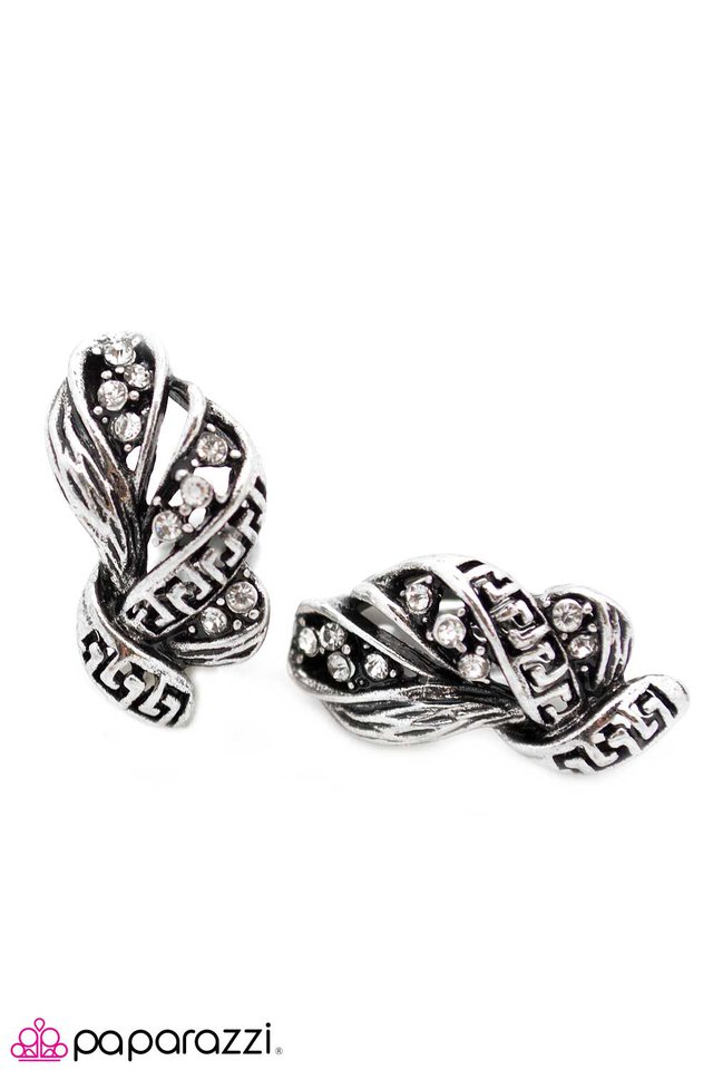 Paparazzi ♥ Simply Stated - Silver ♥ Earrings