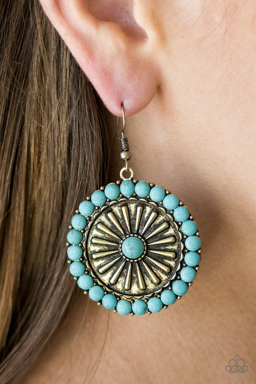 Paparazzi ♥ Go West - Brass ♥ Earrings