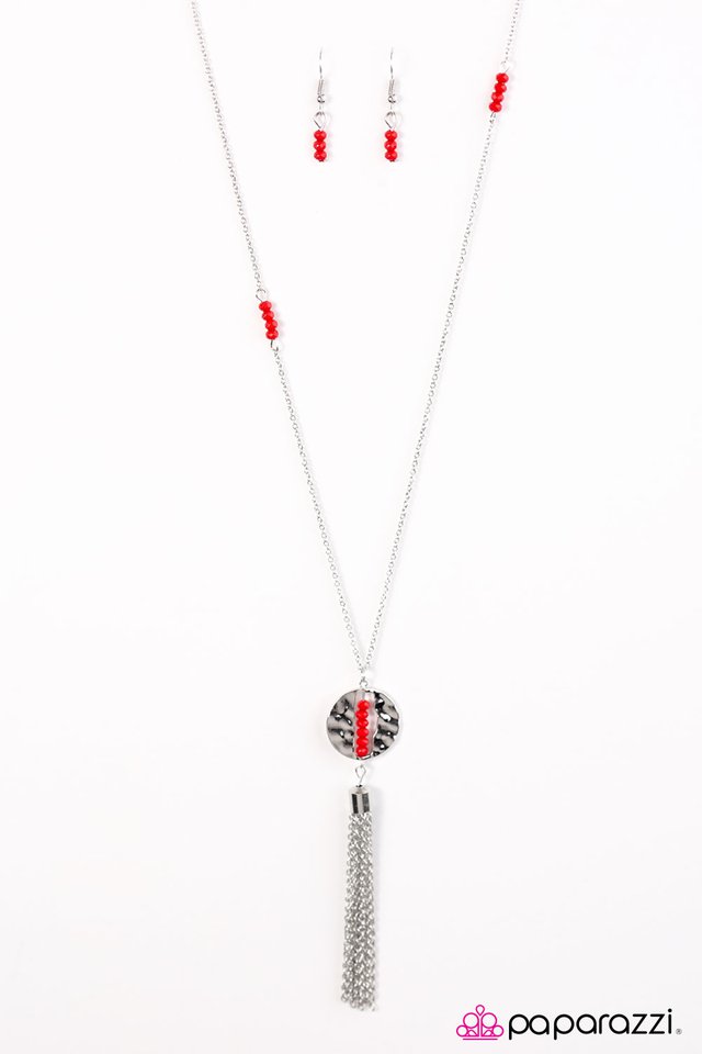 Paparazzi ♥ Extraordinary Explorer - Red ♥ Necklace