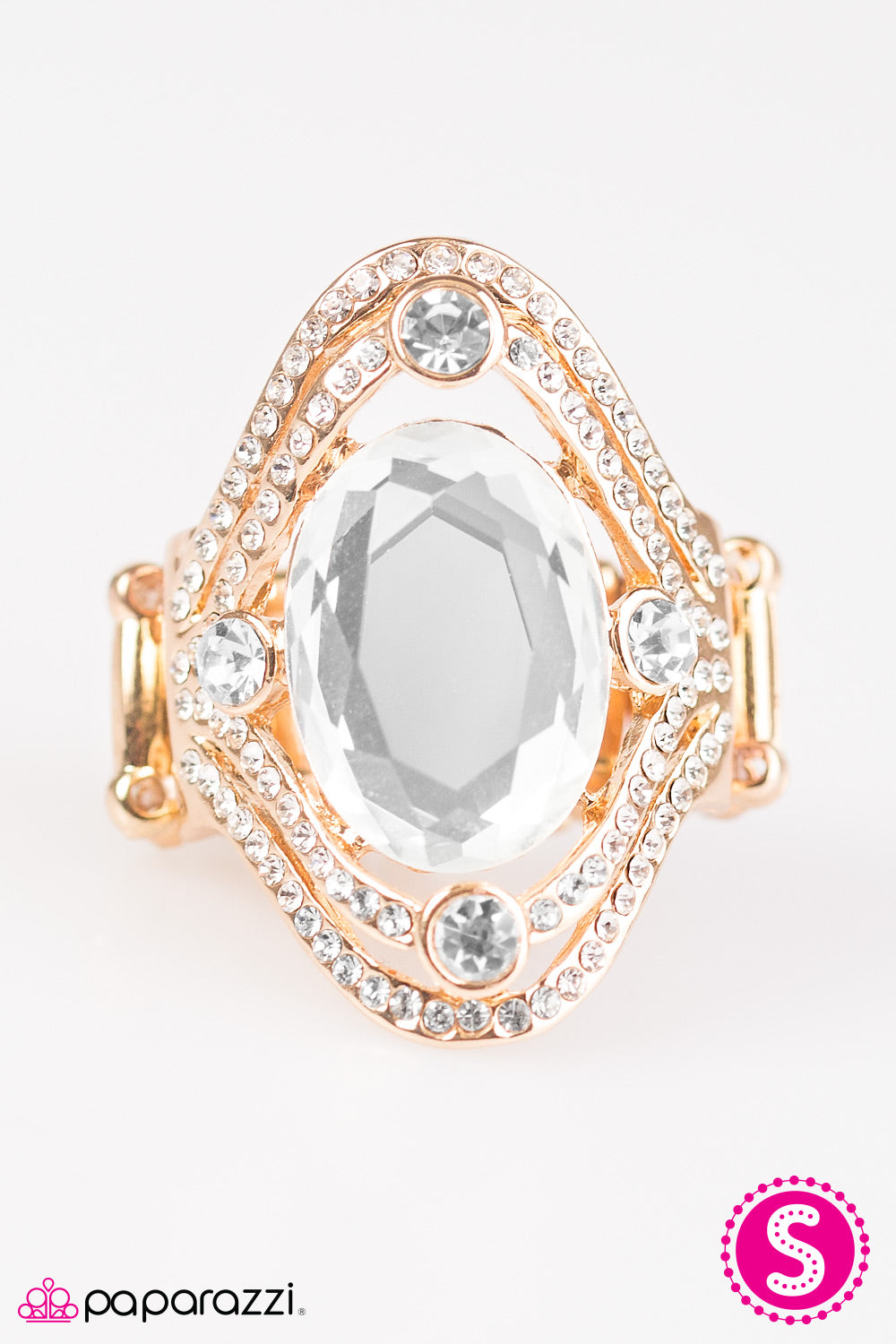 Paparazzi ♥ Makin Money - Gold ♥ Ring