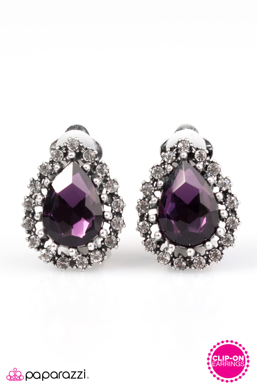 Paparazzi ♥ Quintessentially Queen - Purple Clip-On ♥ Clip-On