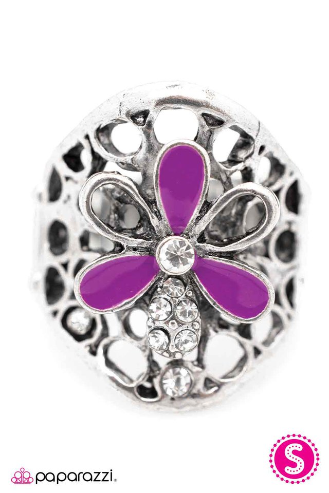 Paparazzi ♥ A Spoonful of Sparkle - Purple ♥ Ring