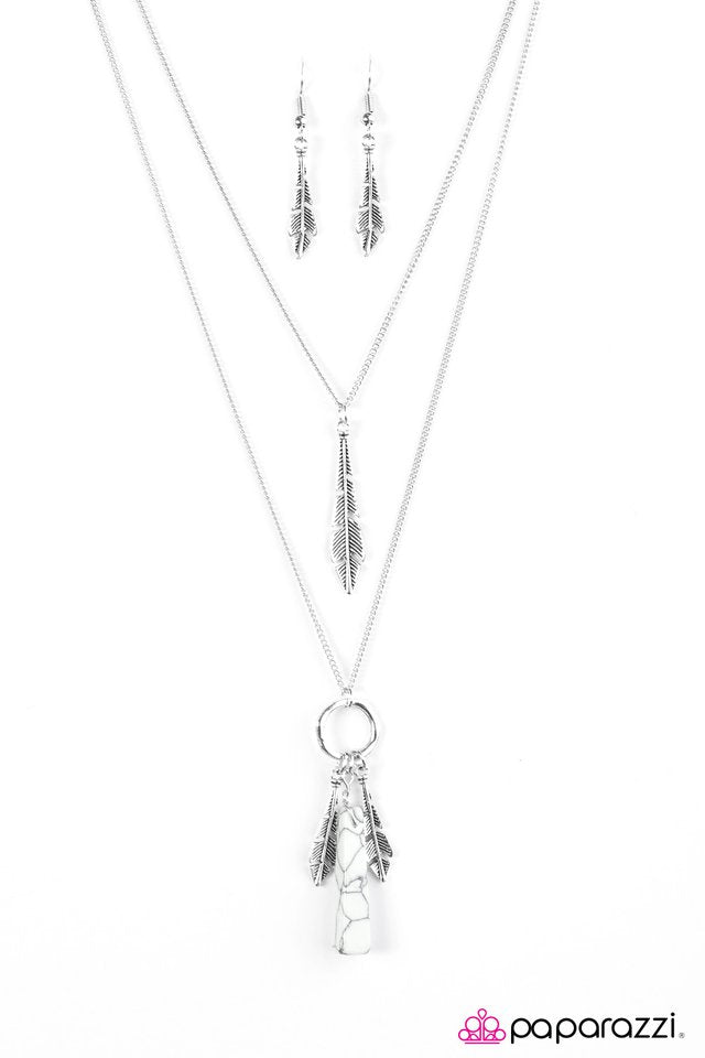 Paparazzi ♥ Colorfully Courageous - White ♥ Necklace