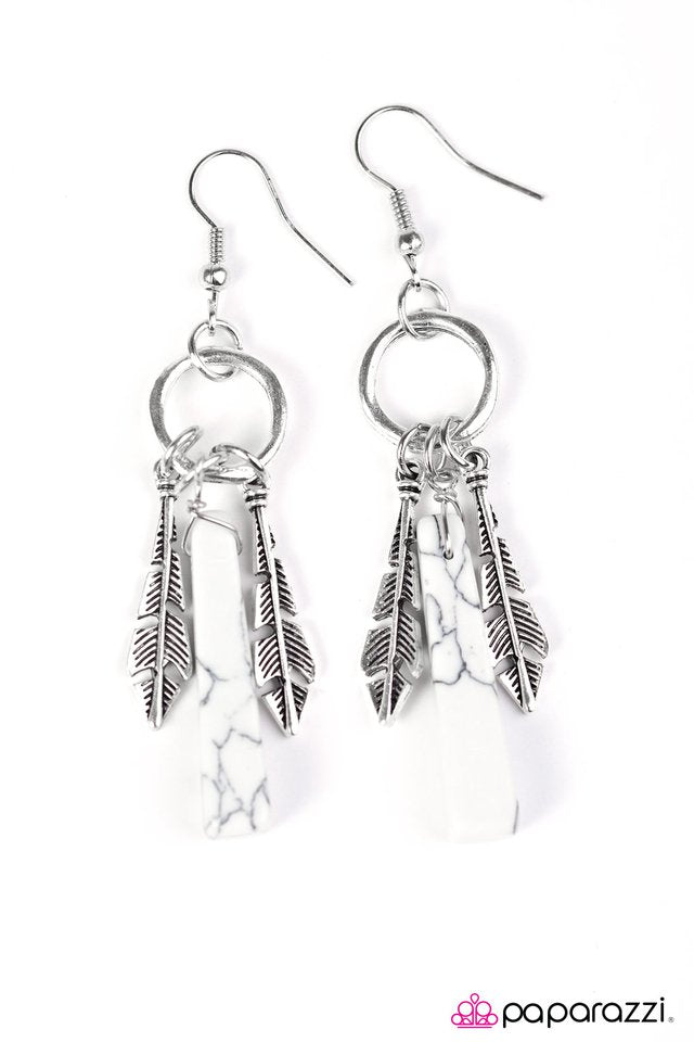 Paparazzi ♥ Better With Feathers - White ♥ Earrings