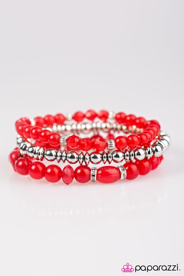 Paparazzi ♥ Colorfully Coordinated - Red ♥ Bracelet
