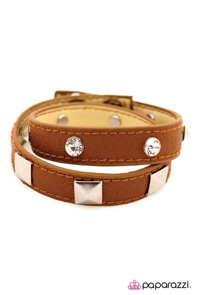 Paparazzi ♥ Studs and Sparkles - Brass ♥ Bracelet