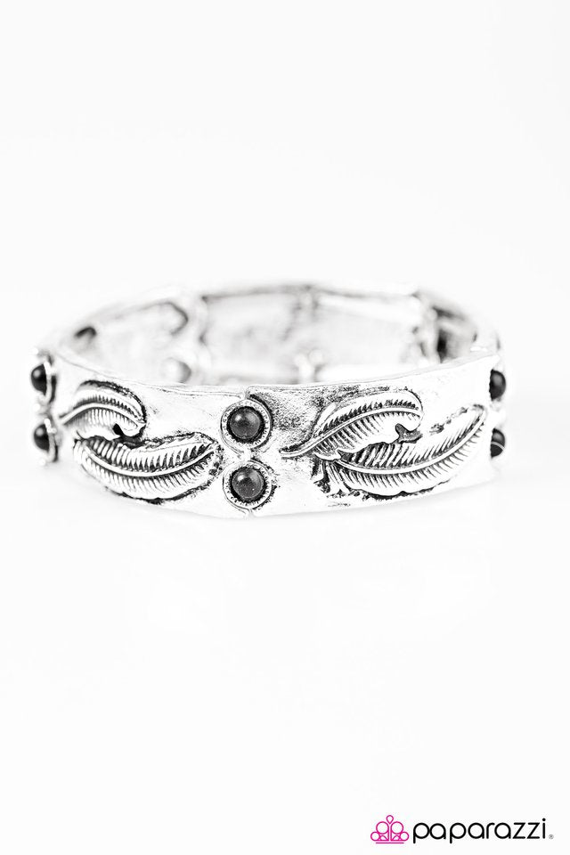Paparazzi ♥ Touch The Sky - Black ♥ Bracelet