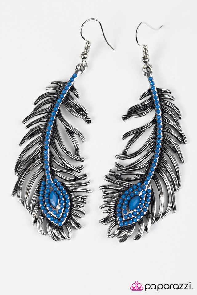 Paparazzi ♥ Fallen Feather - Blue ♥ Earrings