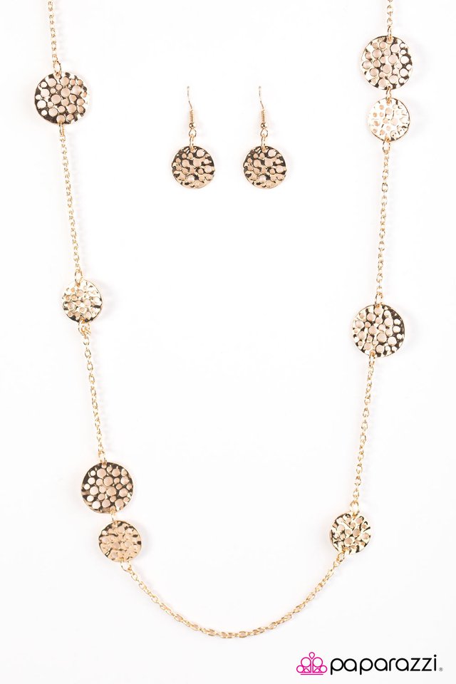 Paparazzi ♥ The HOLEY Grail - Gold ♥ Necklace