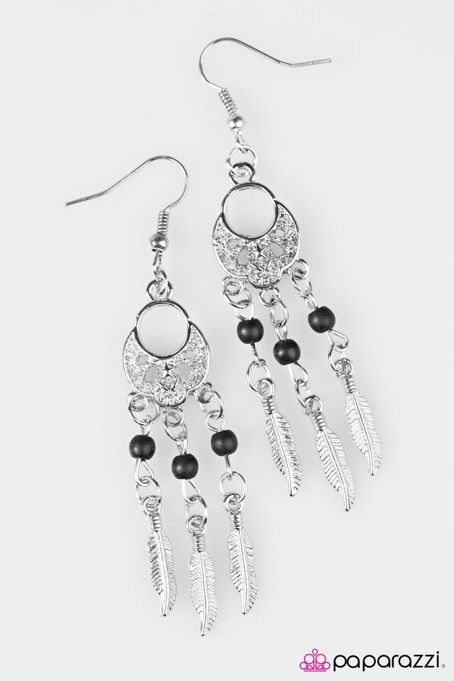 Paparazzi ♥ Dakota Dreams - Black ♥ Earrings