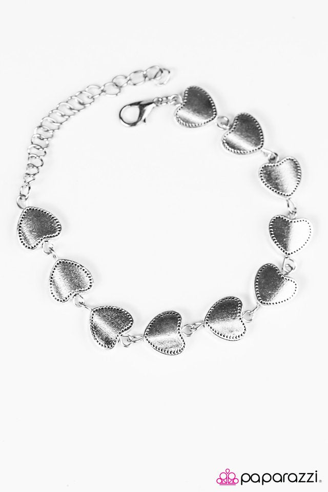 Paparazzi ♥ Nothing But HEARTBEAT - Silver ♥ Bracelet