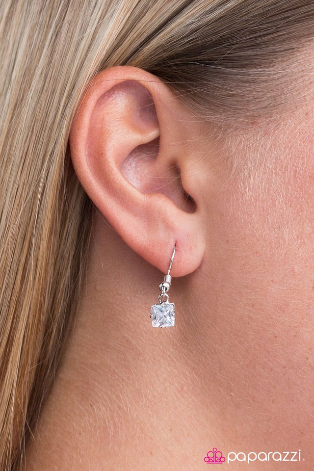 Paparazzi ♥ Star Power - White ♥ Necklace