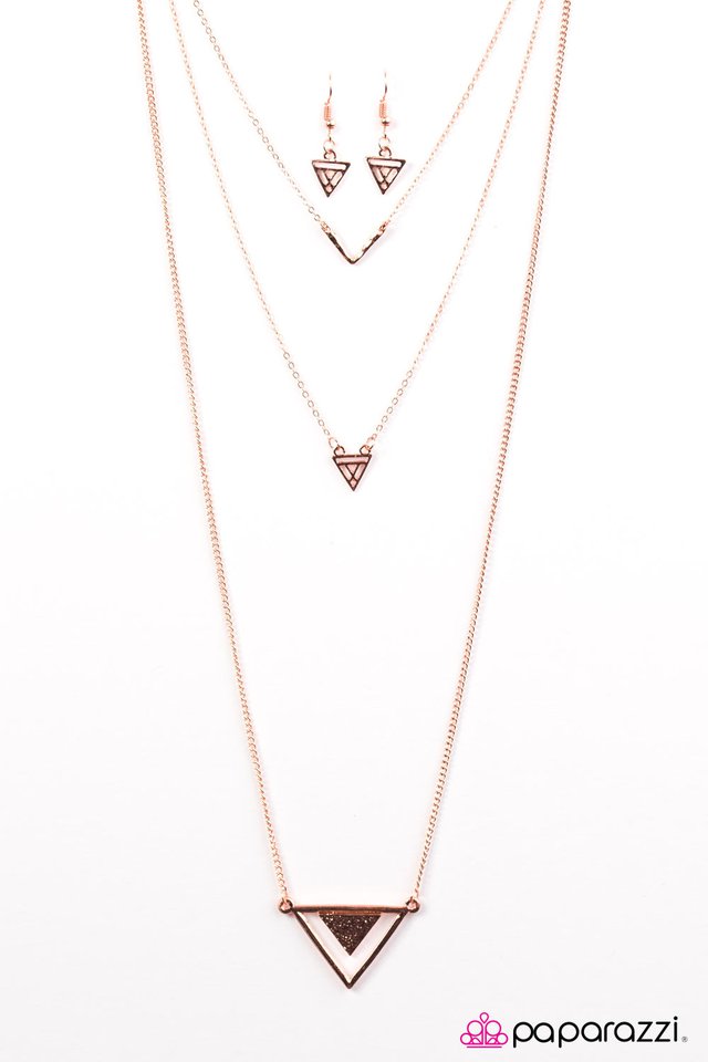 Paparazzi ♥ Point Of Perfection - Copper ♥ Necklace