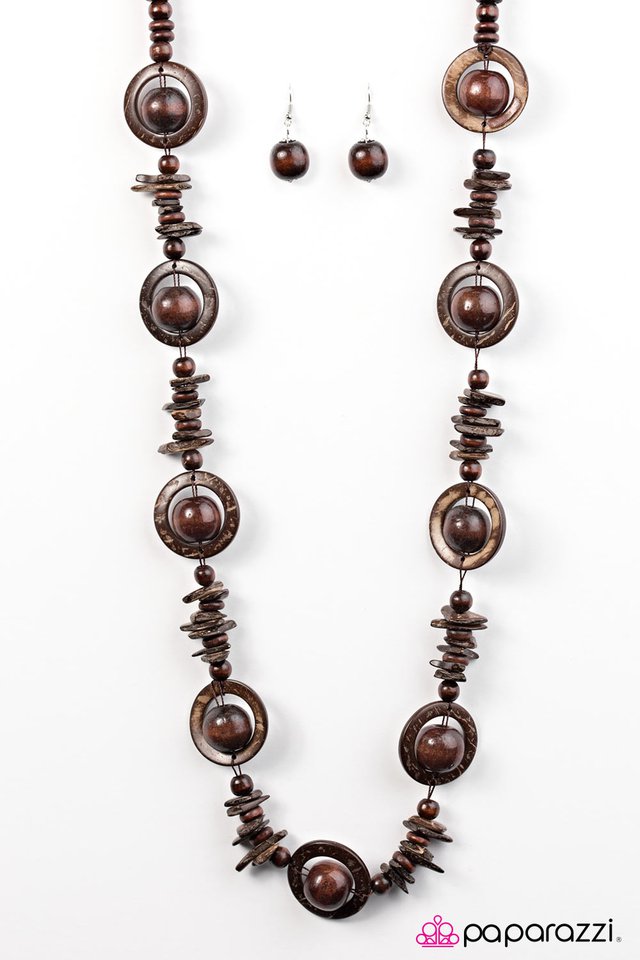 Paparazzi ♥ Tropical Tango - Brown ♥ Necklace
