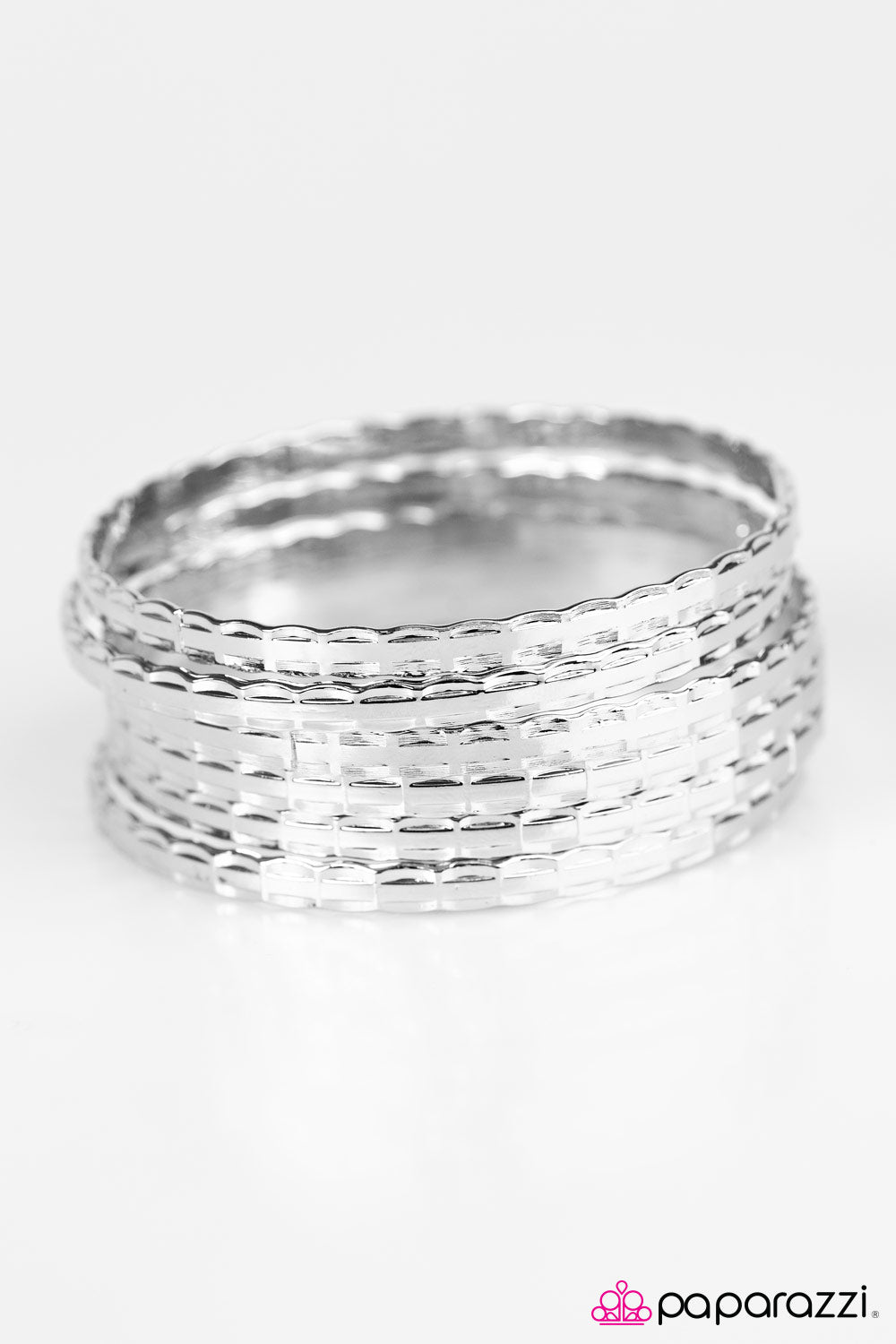 Paparazzi ♥ FIERCE Place Winner - Silver ♥ Bracelet