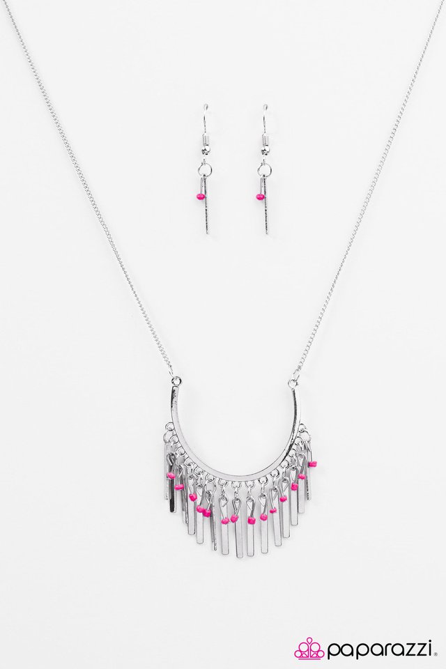 Paparazzi ♥ Sonoran Sunset - Pink ♥ Necklace