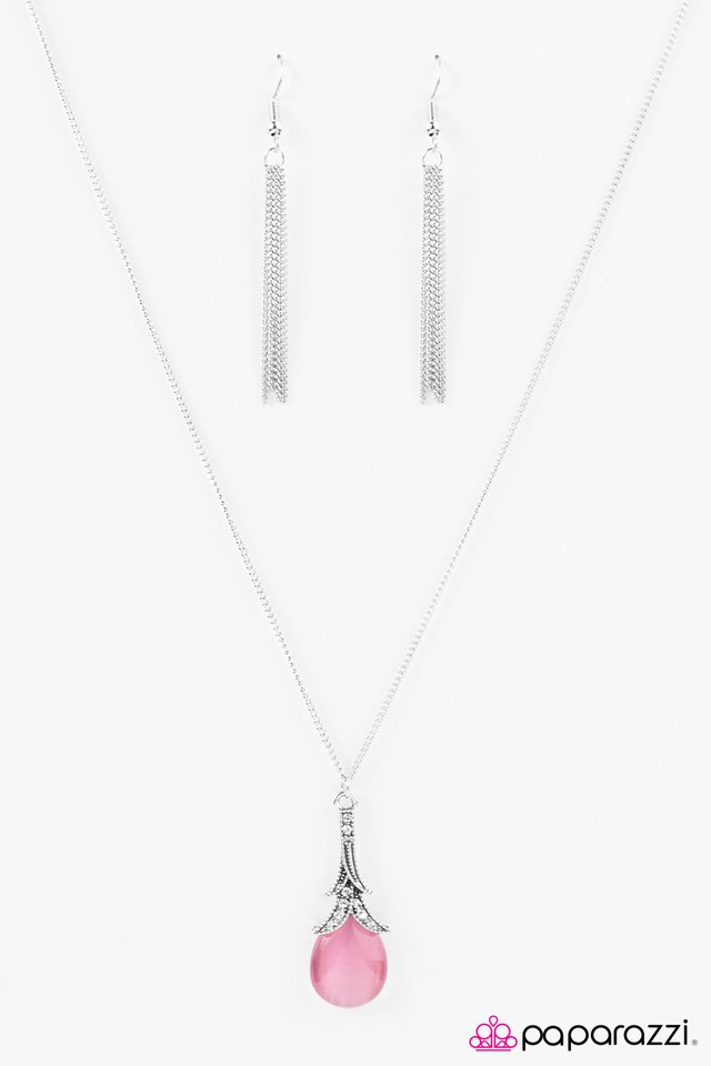 Paparazzi ♥ Moonlight Music - Pink ♥ Necklace