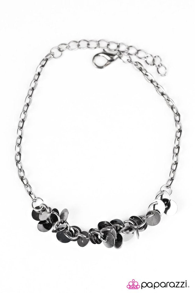 Paparazzi ♥ Shimmer Train - Black ♥ Bracelet
