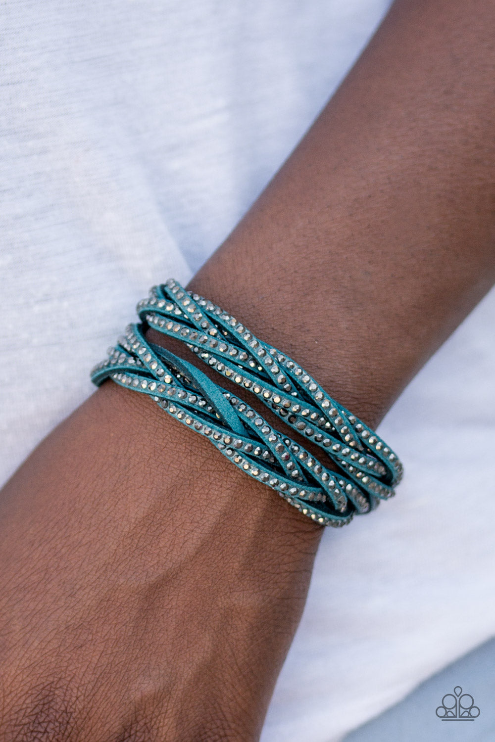 Paparazzi ♥ Musing Maverick - Blue ♥ Bracelet