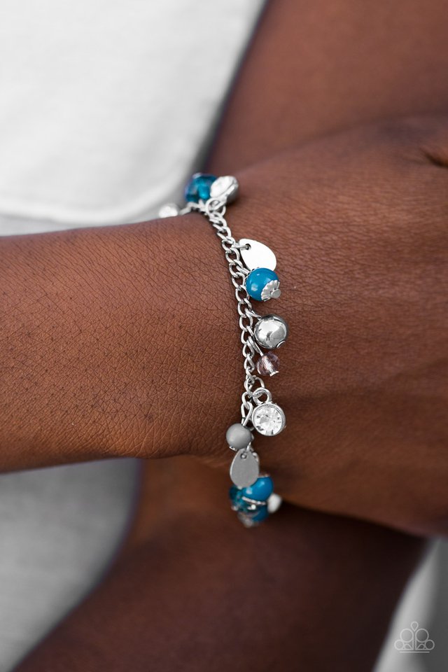 Paparazzi ♥ Sparkling Suburbs - Blue ♥ Bracelet
