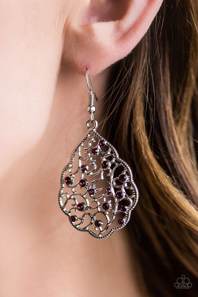 Paparazzi ♥ Dreaming Of Castles - Purple ♥ Earrings