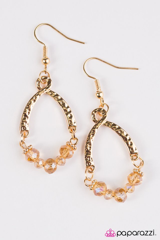Paparazzi ♥ Whimsically Whimsy - Gold ♥ Earrings