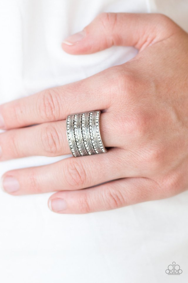 Paparazzi ♥ Be Your Own GLAM - White ♥ Ring