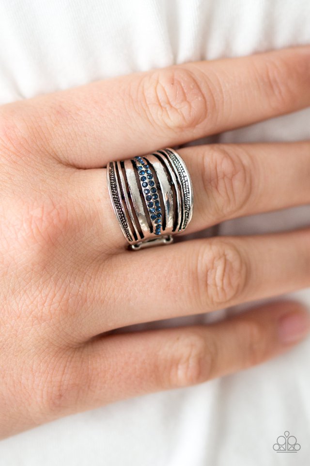 Paparazzi ♥ Paramount Shimmer - Blue ♥ Ring