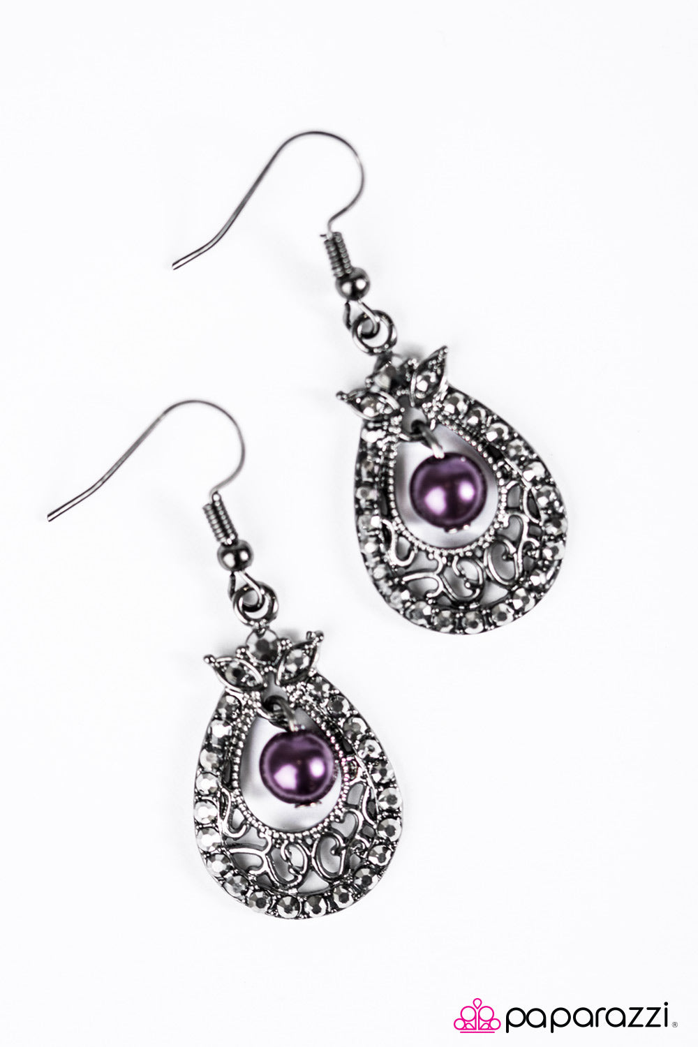 Paparazzi ♥ BELIZE In Me - Purple ♥ Earrings