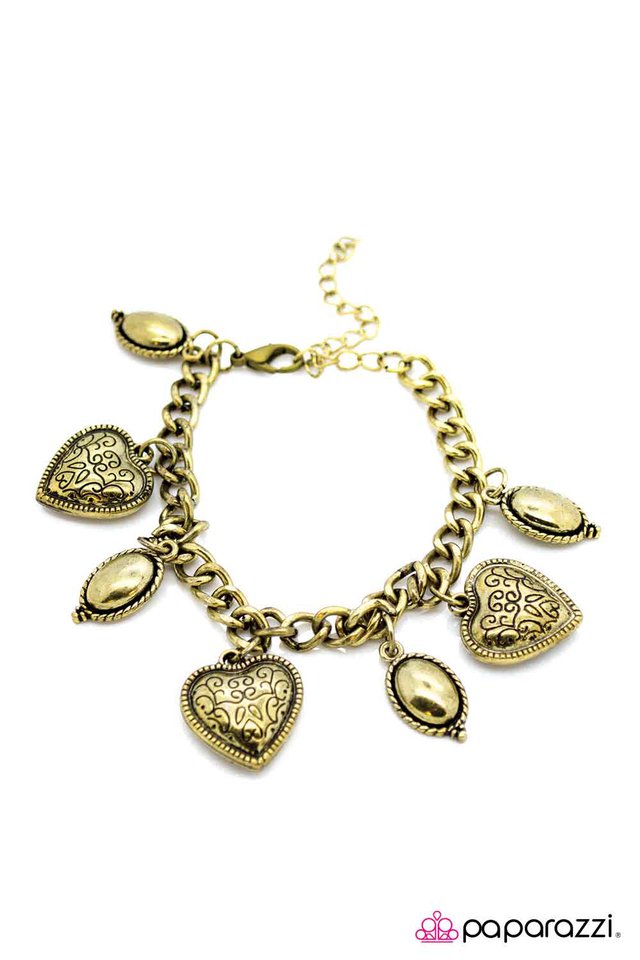Paparazzi ♥ All Heart - Brass ♥ Bracelet