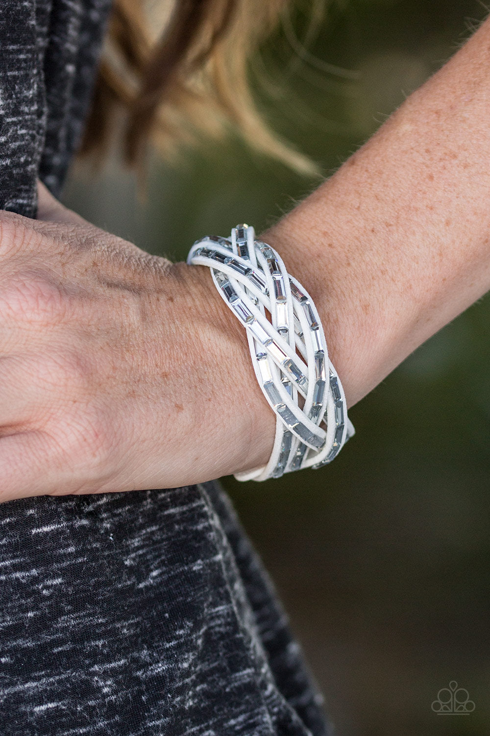 Paparazzi ♥ Rock Legend - White ♥ Bracelet