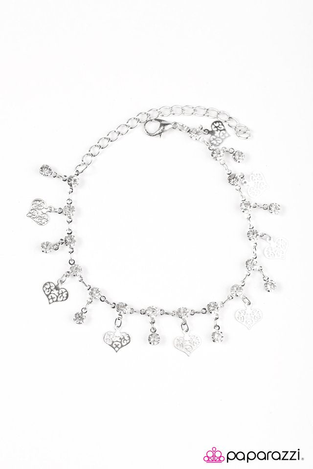 Paparazzi ♥ If My Heart Had Windows - White ♥ Bracelet