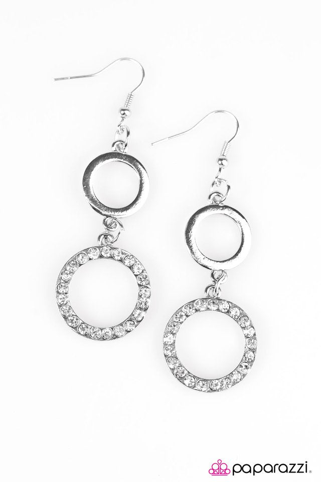 Paparazzi ♥ Classy and Bubbly - White ♥ Earrings