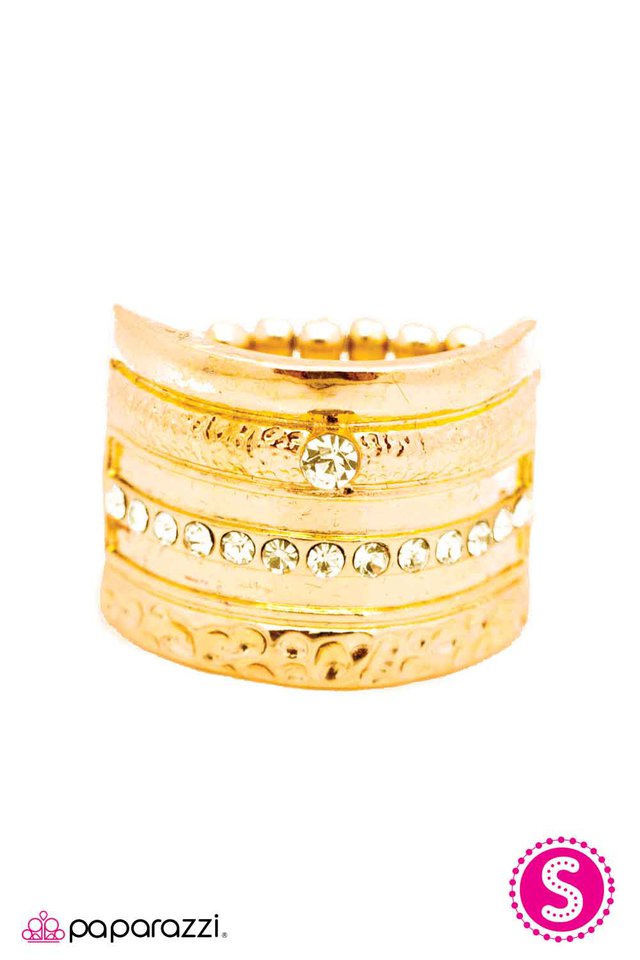 Paparazzi ♥ Stack the Deck - Gold ♥ Ring