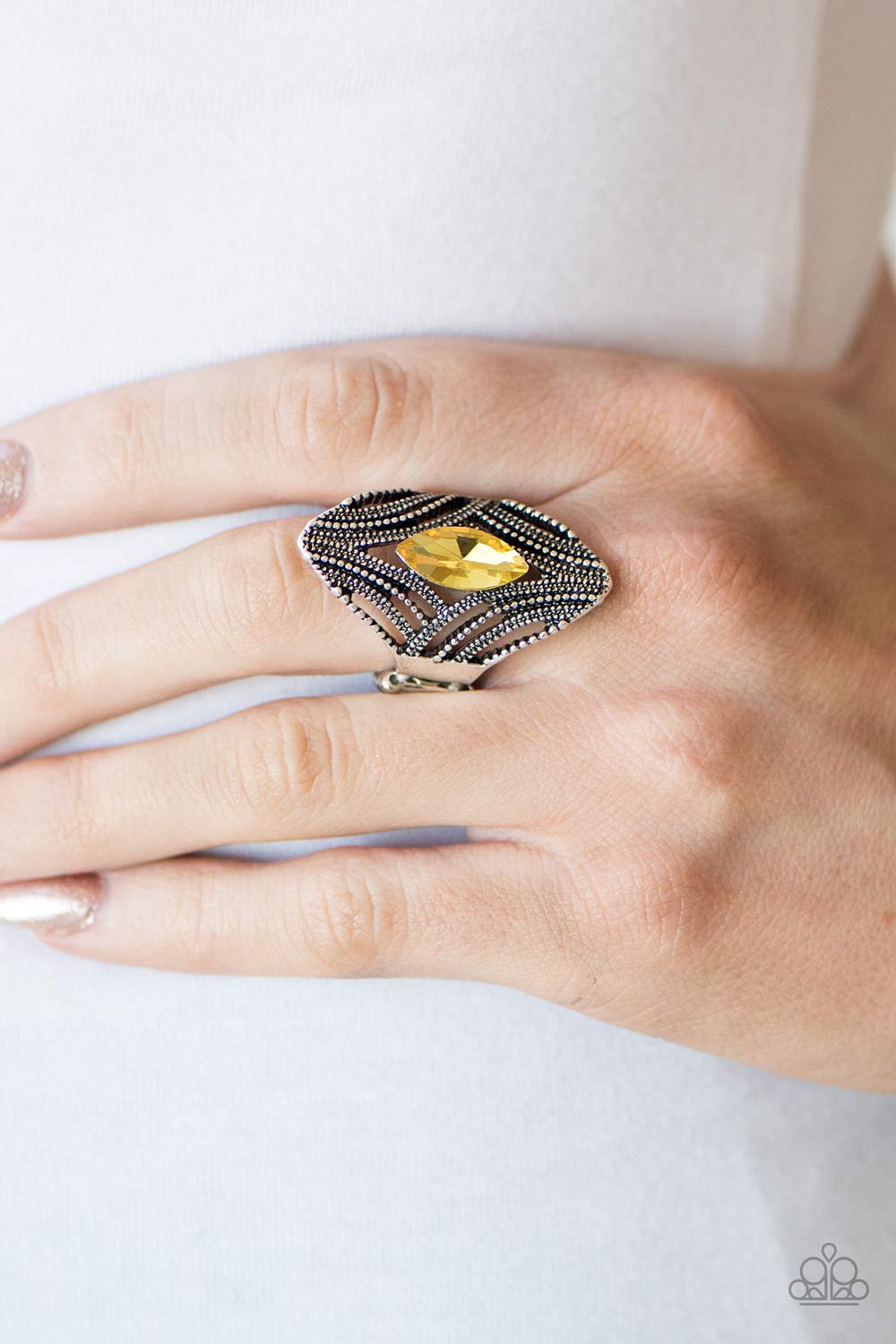 Paparazzi ♥ Jungle Jewel - Yellow ♥ Ring