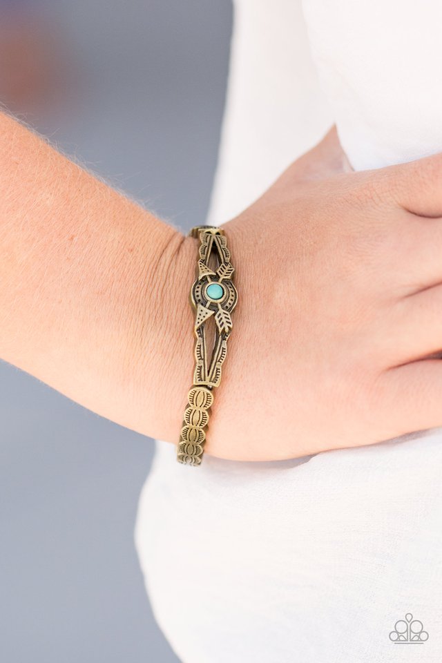 Paparazzi ♥ I Am EMPRESS-ed! - Brass ♥ Bracelet