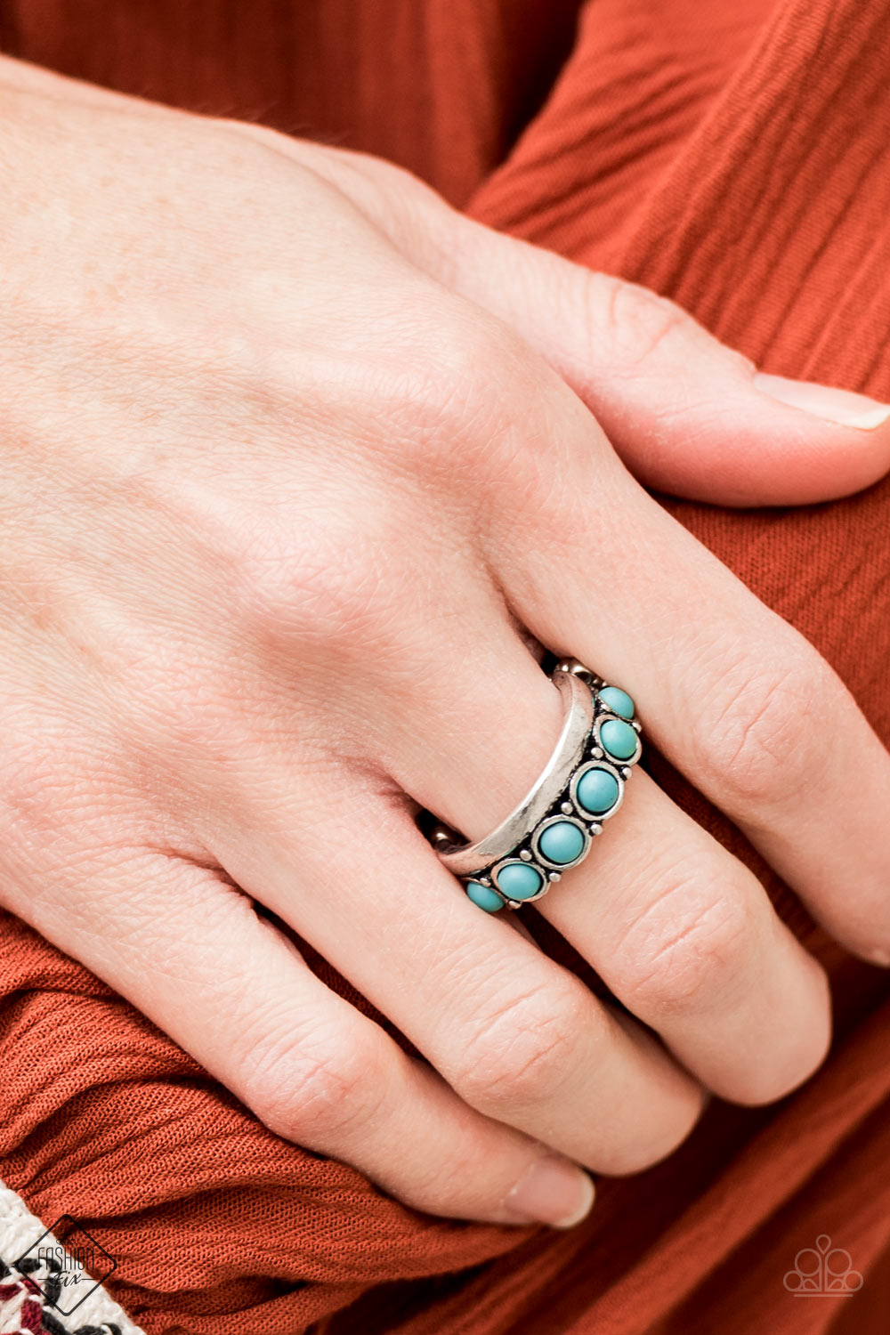Paparazzi ♥ Over The River and Through The Woods - Blue ♥ Ring