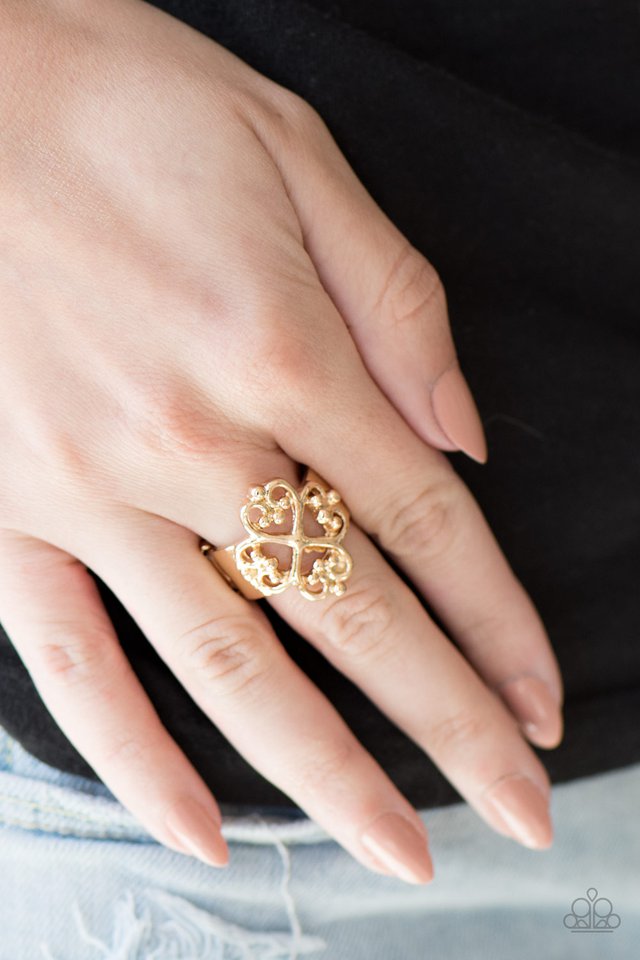 Paparazzi ♥ Street-REGAL - Gold ♥ Ring
