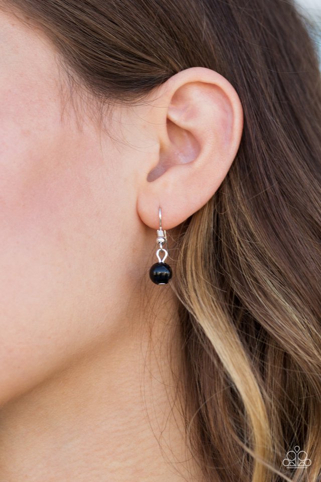 Paparazzi ♥ Commander In SPARKLE - Black ♥ Necklace