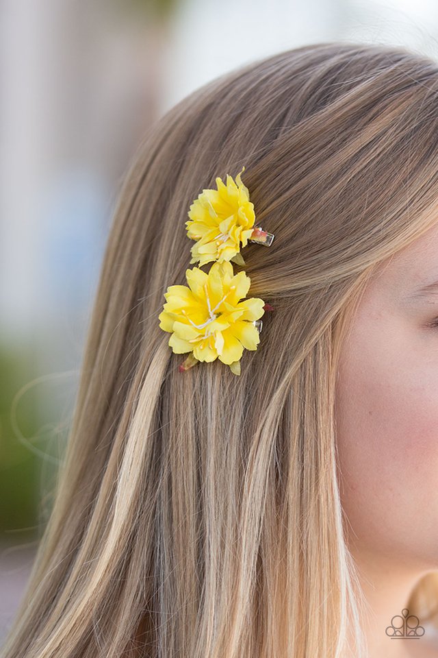 Paparazzi ♥ Autumn Blossoms - Yellow ♥ Hair Clip