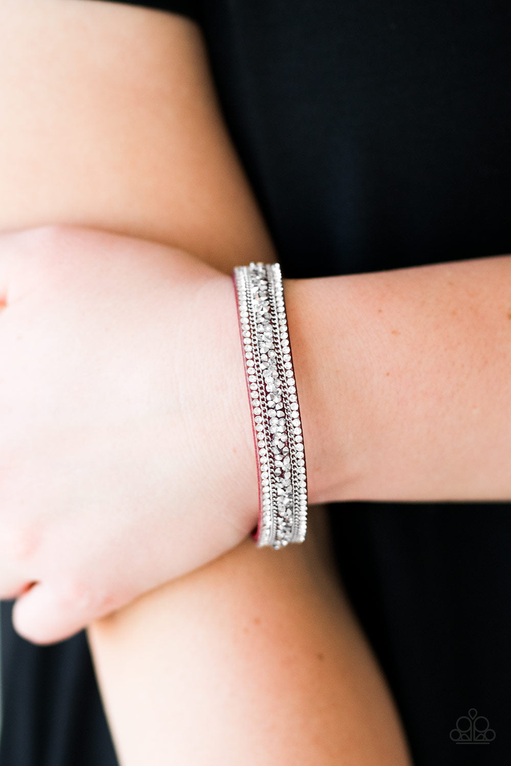 Paparazzi ♥ GLAM On Fire - Red ♥ Bracelet